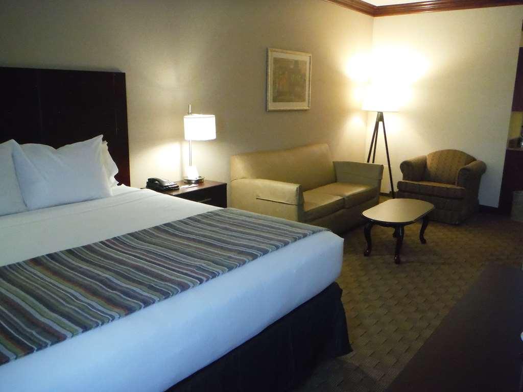 Spark By Hilton Spring Lake Fayetteville 객실 사진