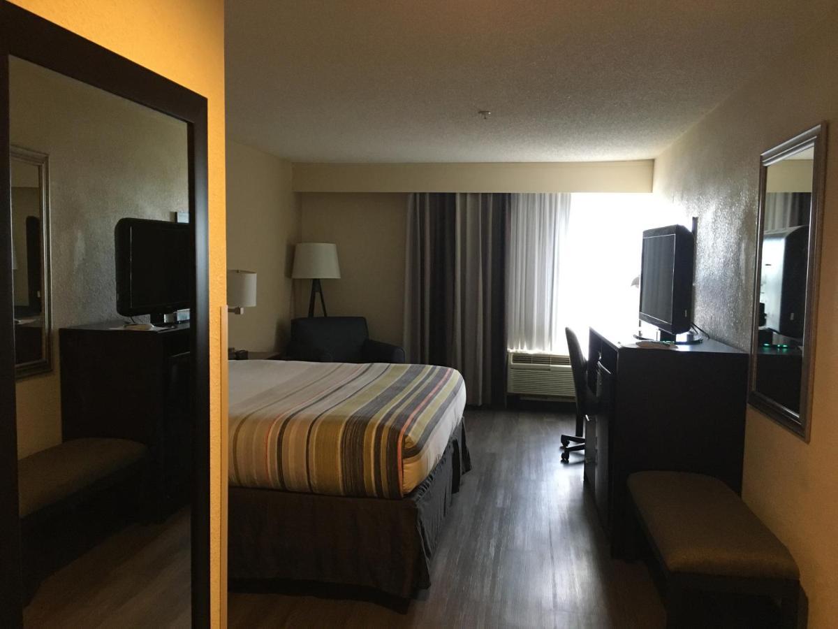 Spark By Hilton Spring Lake Fayetteville 외부 사진